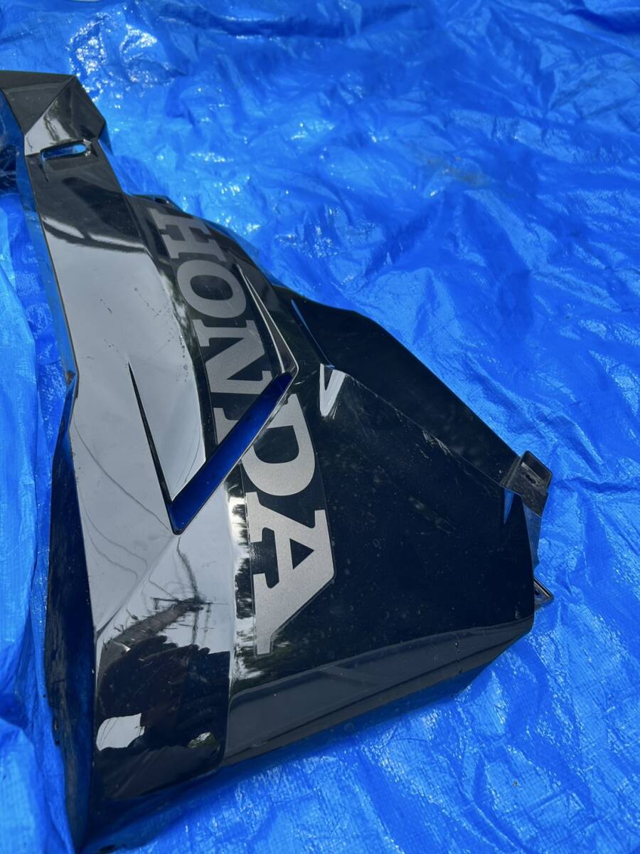 2525A5-01 CBR250RR MC51 アンダーカウル 右 サイドカウル 64310-K64-NP00拍卖
