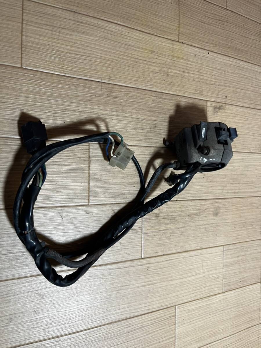 252528-10 GB250クラブマン-1 MC10 左スイッチ ハンドルスイッチ拍卖