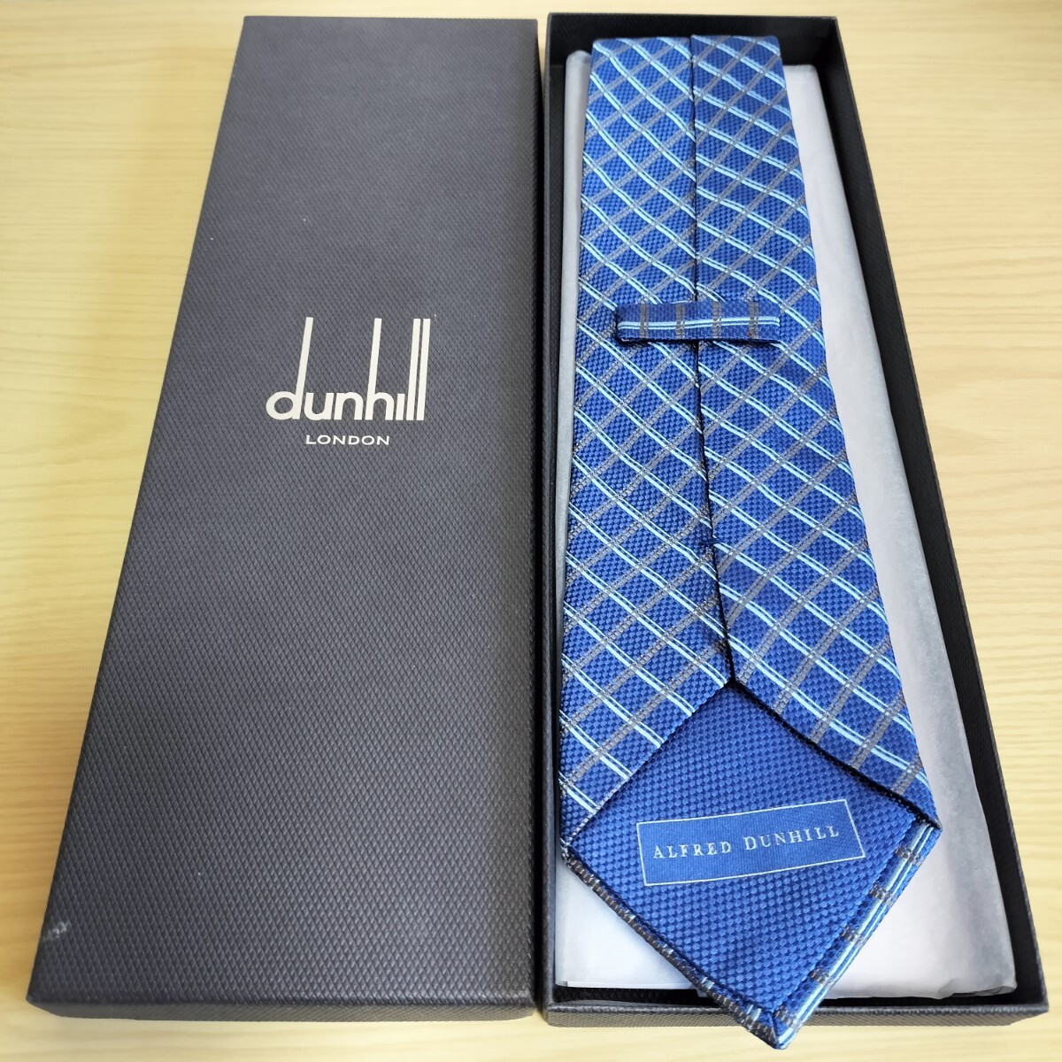 ダンヒル(Dunhill)青格子柄チェック模様ネクタイ拍卖