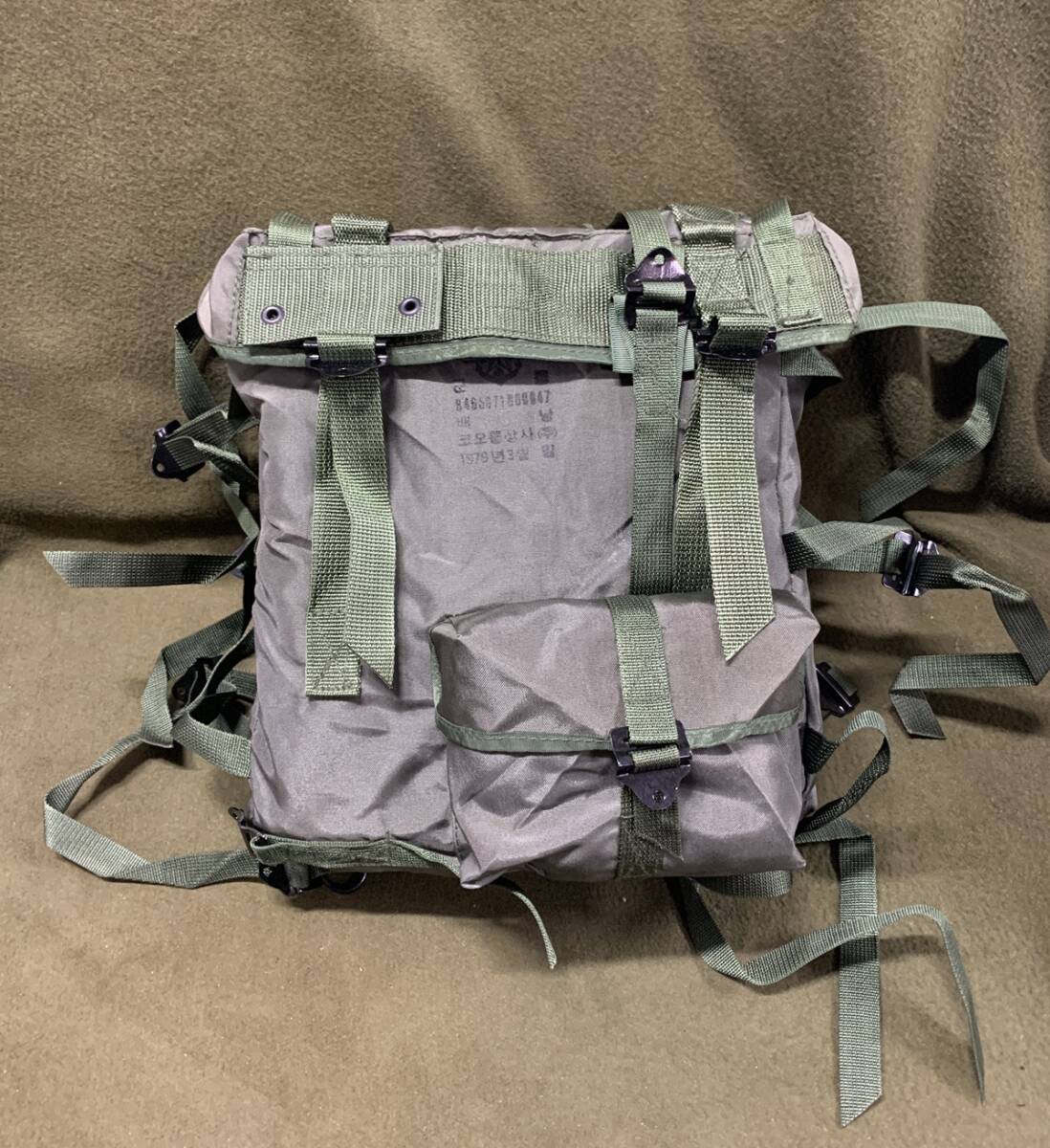 #. 最後の在庫 超希少品! 1970年代 韓国軍 実物官給品 旧型 ナイロン背(未使用). 空挺部隊2025/05/27拍卖