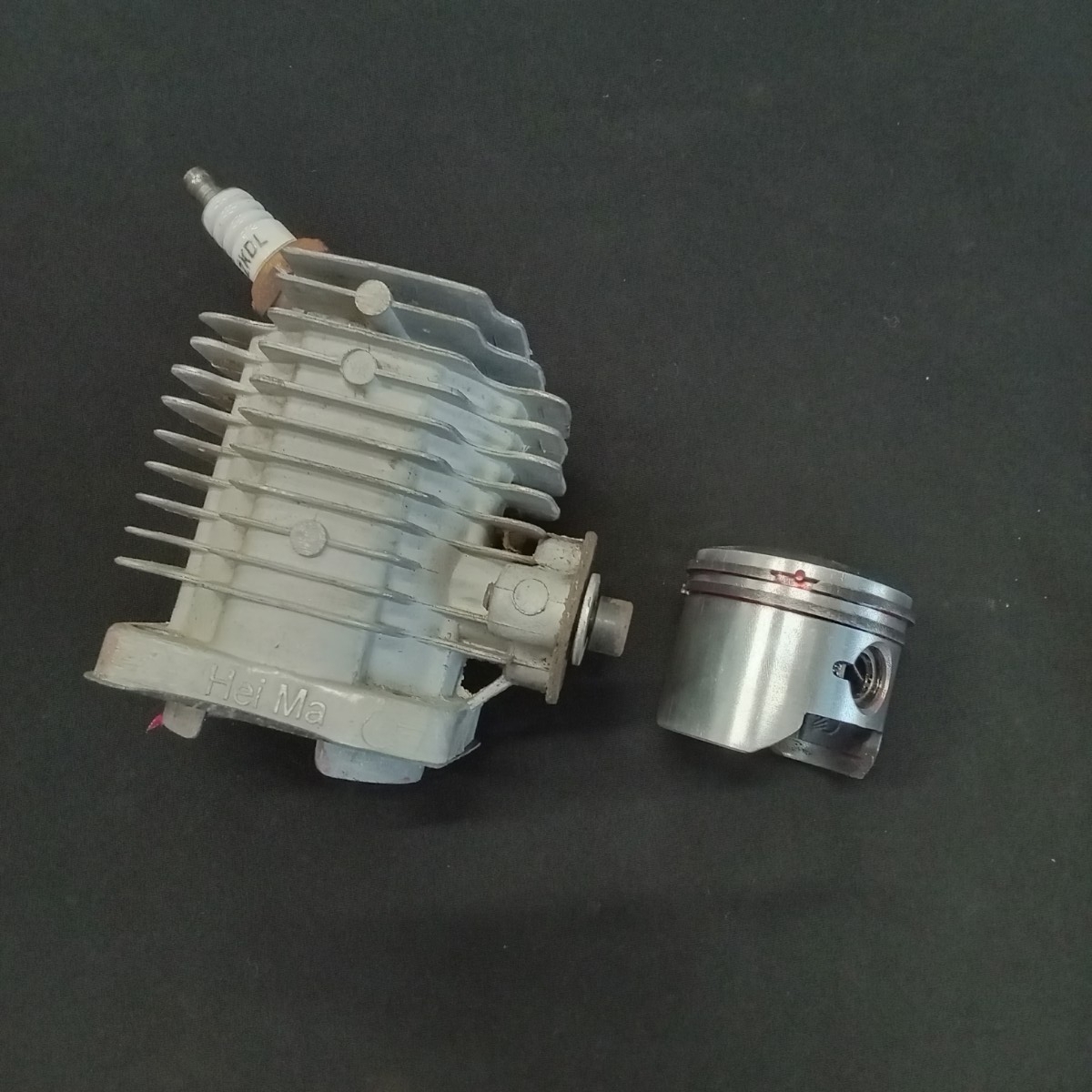 海外製50ccポケバイエンジン★44mmピストン・シリンダーヘッド一体型シリンダーセット・ピストンピン12mm 刻印HeiMa 44-6 拍卖