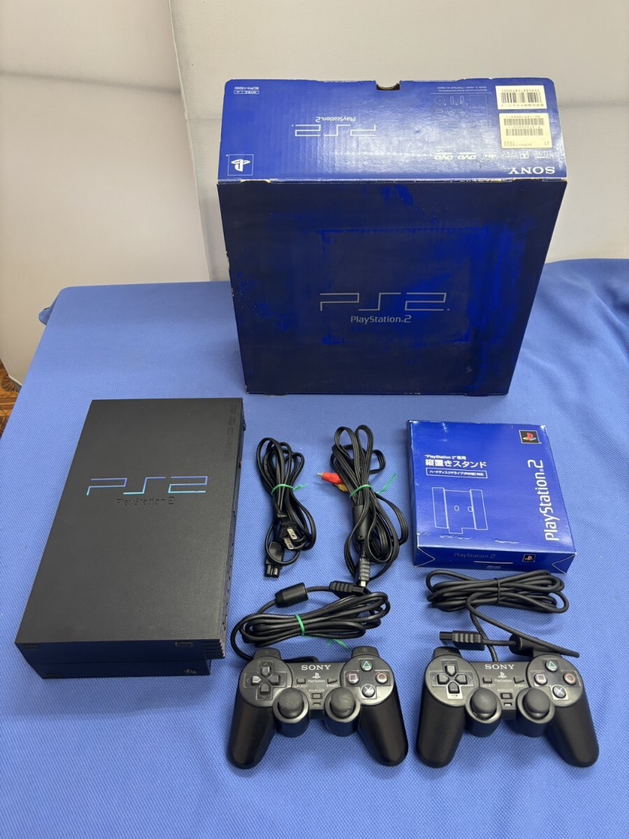 515☆ PlayStation2/ソニー /SCPH-15000/本体・コントローラー2個/縦置きスタンド/中古/ プレステ2拍卖