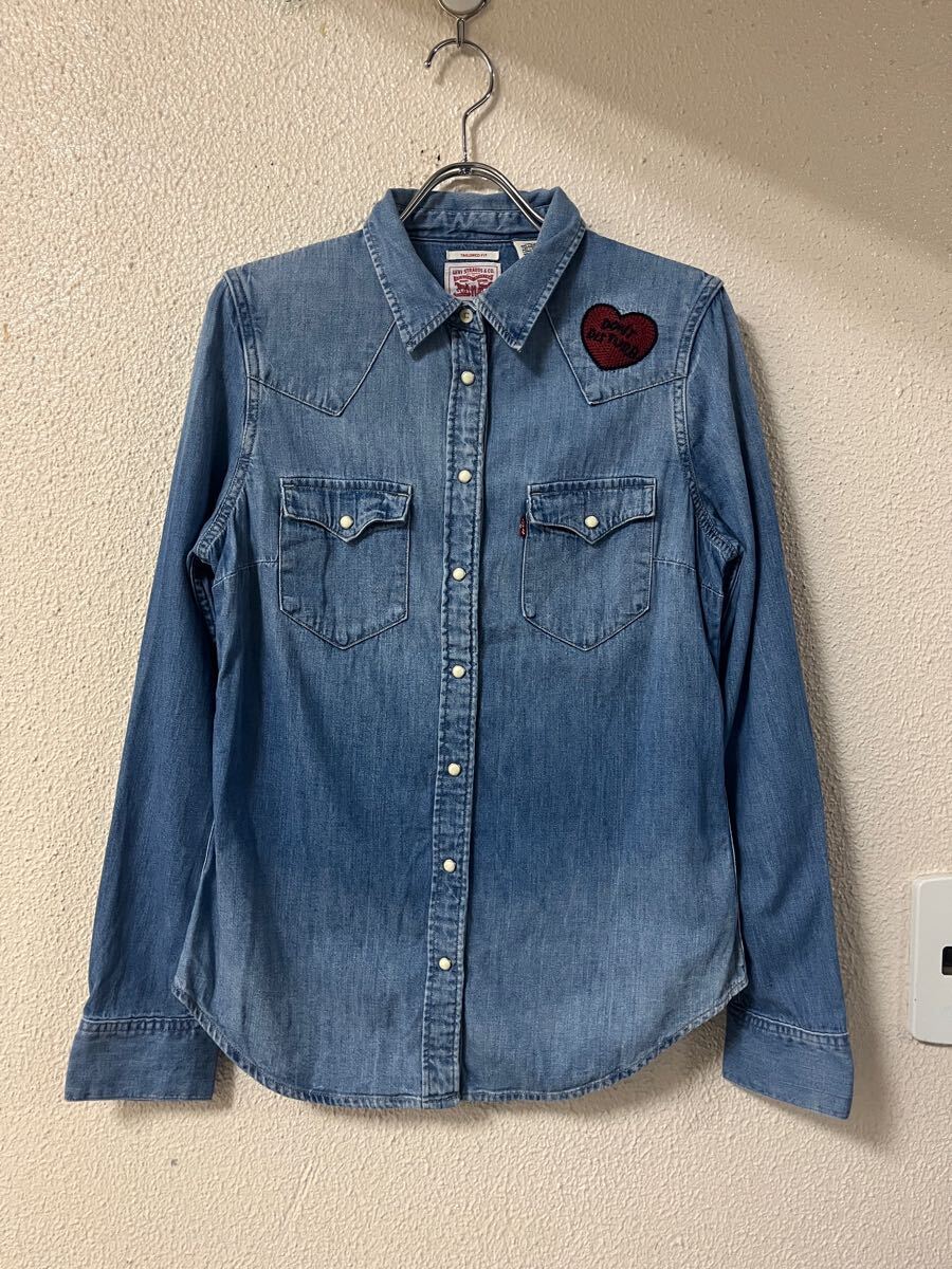 Levi's TAILORED FIT リーバイス ワッペンデザイン デニム ウエスタンシャツ 拍卖