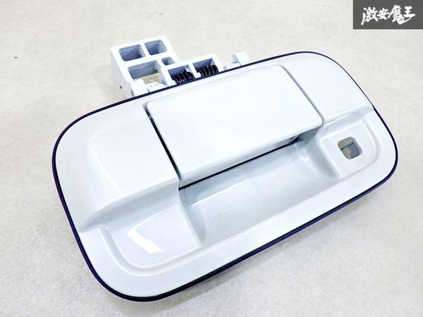 【新車外し】スズキ純正 バックドアハンドル アウターハンドル / ハスラー エブリィ ワゴンR 等 82851A50M2 ZVR ピュアホワイト 棚19N3拍卖