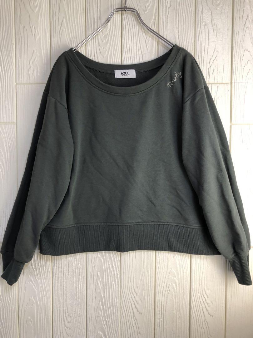 AZUL BY MOUSSY ダークグリーン オフショルダー トレーナー F拍卖