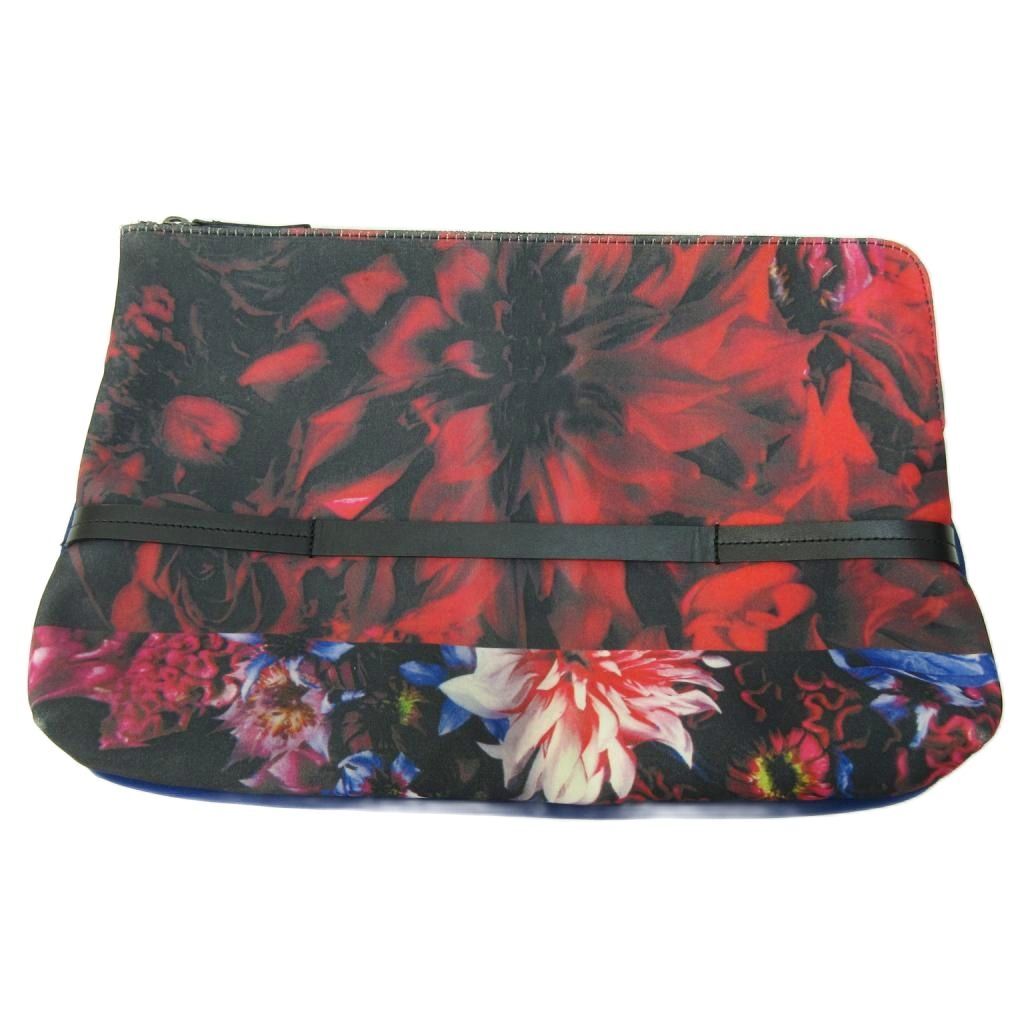 ランバンオンブルー LANVIN en Bleu 美品 クラッチバッグ 花柄 赤 青 レッド ブルー 0825 レディース拍卖