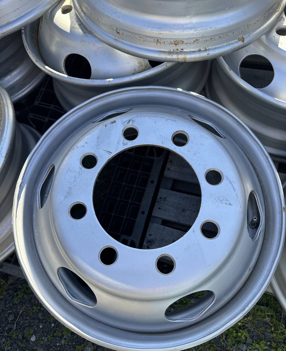 大型トラック R687 ★ TOPY 8穴 ホイル 22.5インチ 鉄ホイール 拍卖