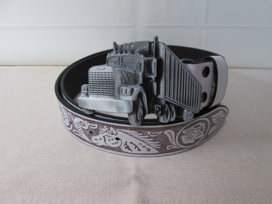 ベルト トラック トレーラー 車 デザイン バックル PUレザー ホワイト メンズ レディース カジュアル かっこいい レア拍卖