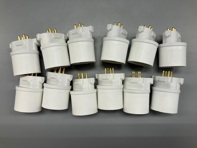 ★12個セット★ DiCUNO 口金変換アダプター 変換ソケット GX10q → E26 GX10q-E26 SOCKET拍卖