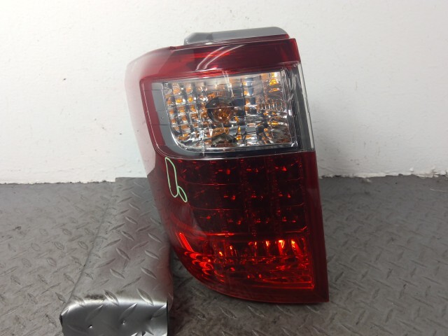 アルファード ANH20W 左 テール ランプ ライト 81560-58070拍卖