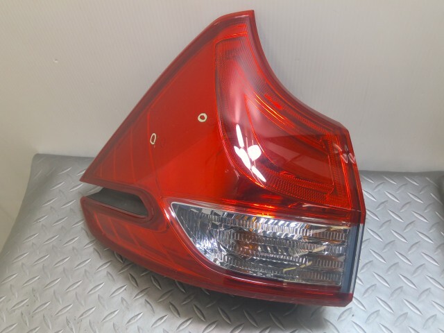 フリード GB7 左 テール ランプ ライト 33550-TDK-N01拍卖