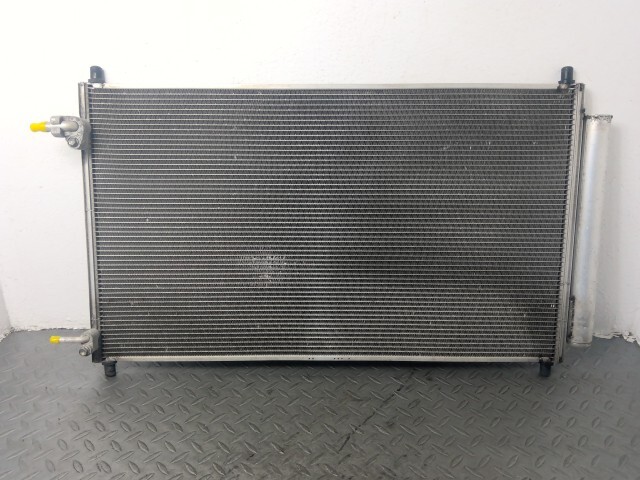 アクア NHP10 コンデンサー 88460-52170拍卖