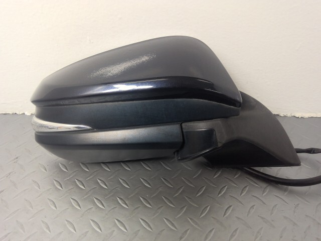 エスクァイア ZWR80G 右 ドア ミラー 87910-28B50 220拍卖