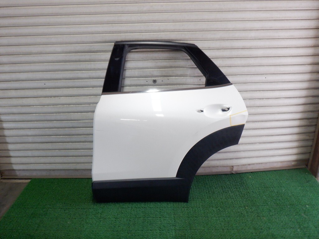 CX-30 DM8P/DMEP 左リアドア DFR573010 S52670 (A3666)拍卖