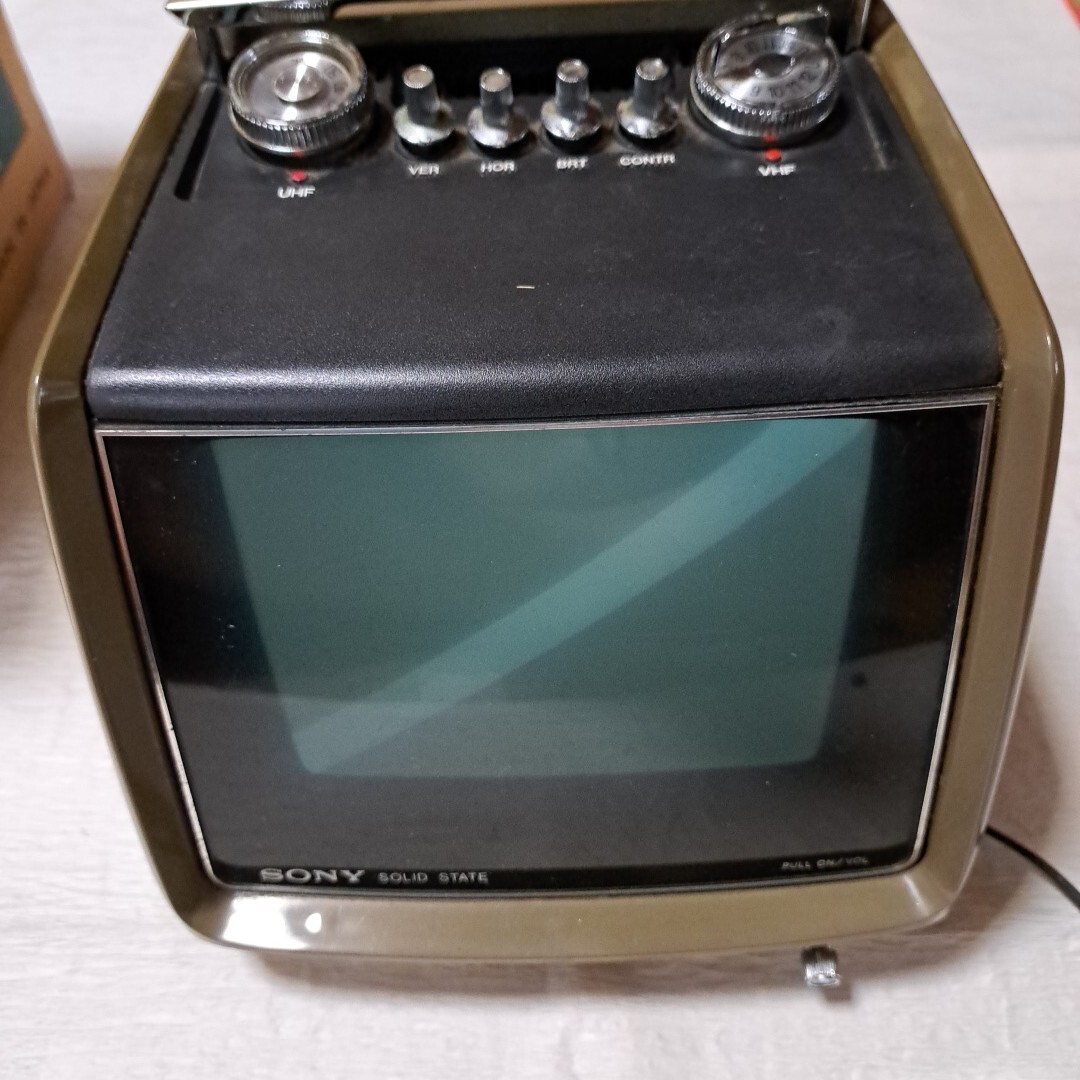 SONY 昭和レトロ ブラウン管テレビ TV-7A 1974製 動作確認 箱説明書付き拍卖