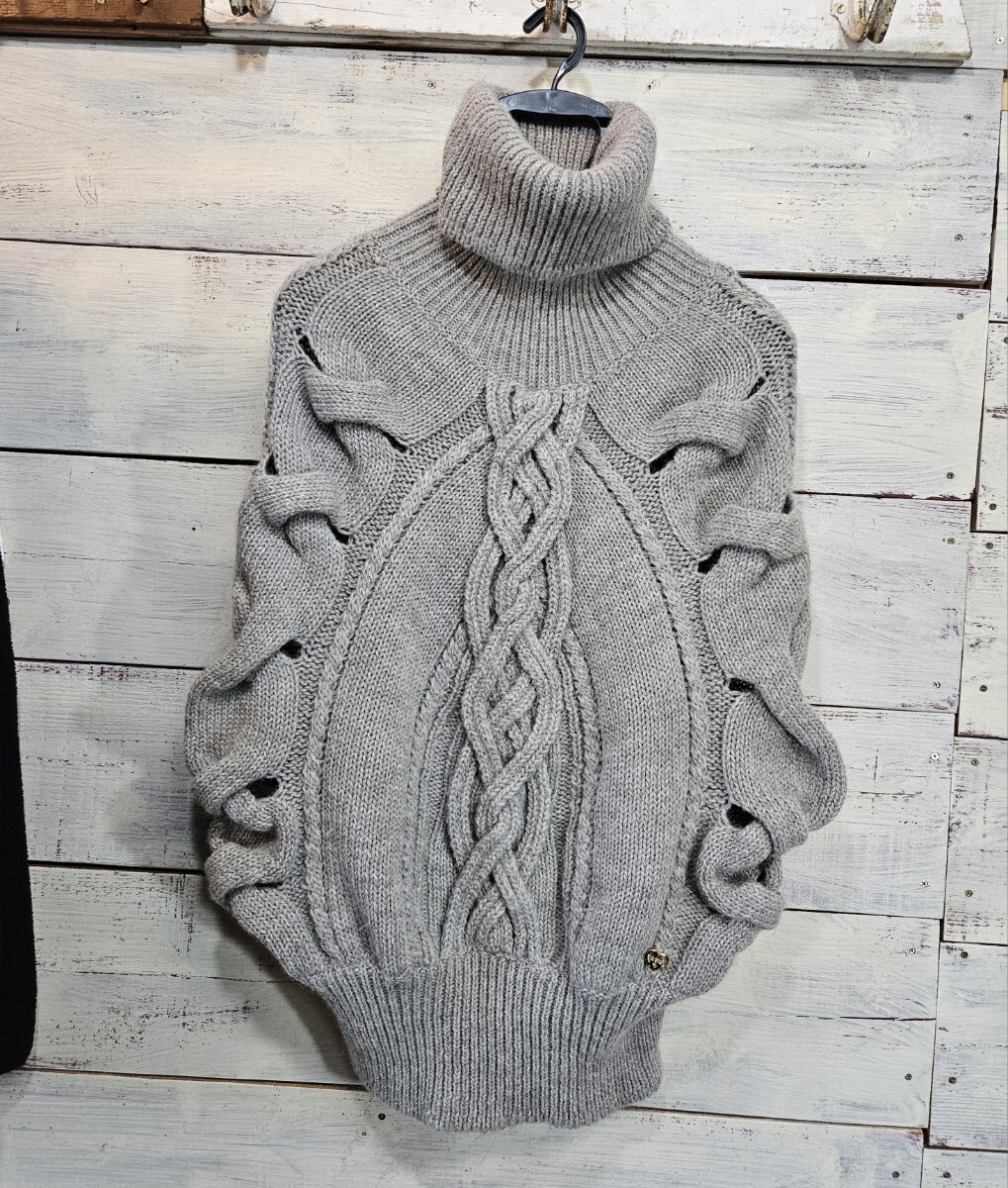 美品 GUCCI グッチ ケーブルニット タートルネック セーター ハート GGロゴ ノースリーブ アルパカ混 S イタリア製 ポンチョ拍卖