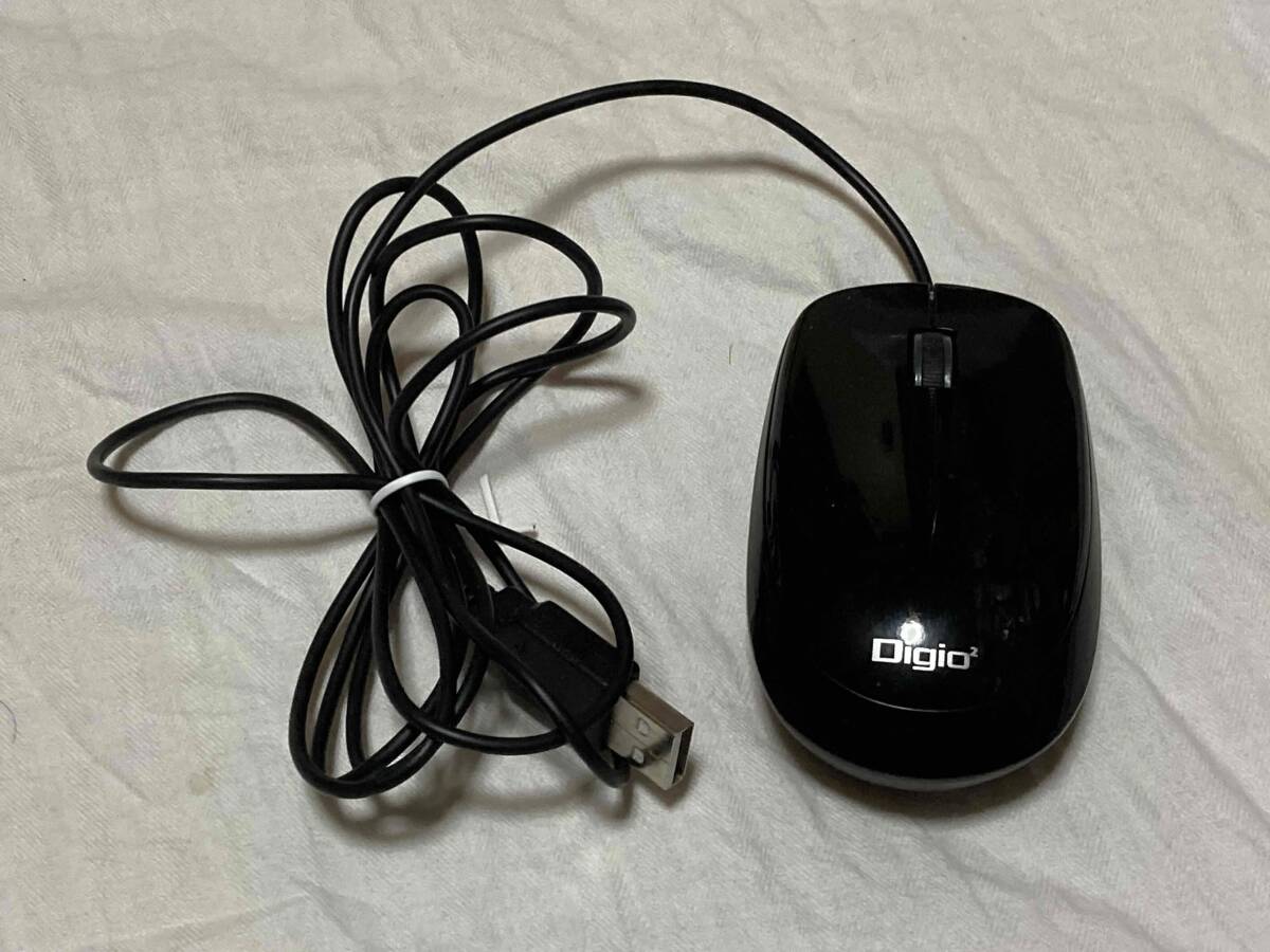【完全動作品スタイル抜群で大人気のDigio2!298円即決】誤作動少ない有線USB光学マウス!反射が綺麗ボディ!手が気持ちいいミニタイプ拍卖