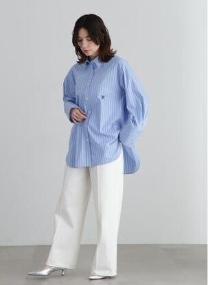 即決☆美品 ジルスチュアート JILL STUART ストライプエンブレムシャツ サイズ レディースM拍卖