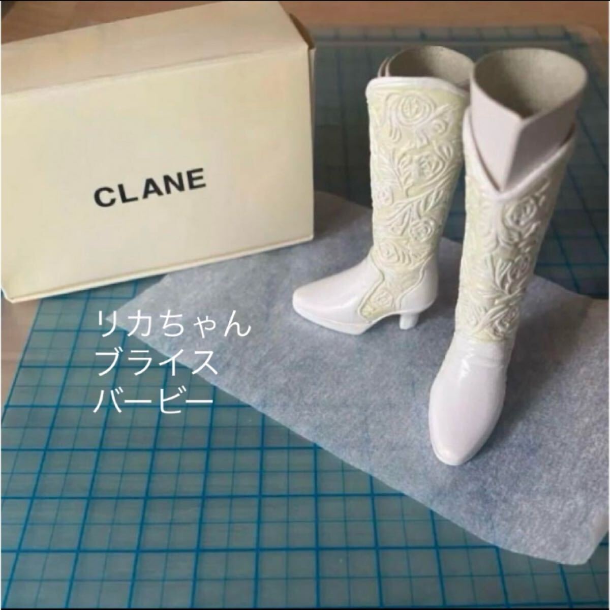 薔薇柄 ロングブーツ 靴 バービー リカちゃん ブライス アウトフィット 白 ブーツ ポピーパーカー ドール用 人形用拍卖