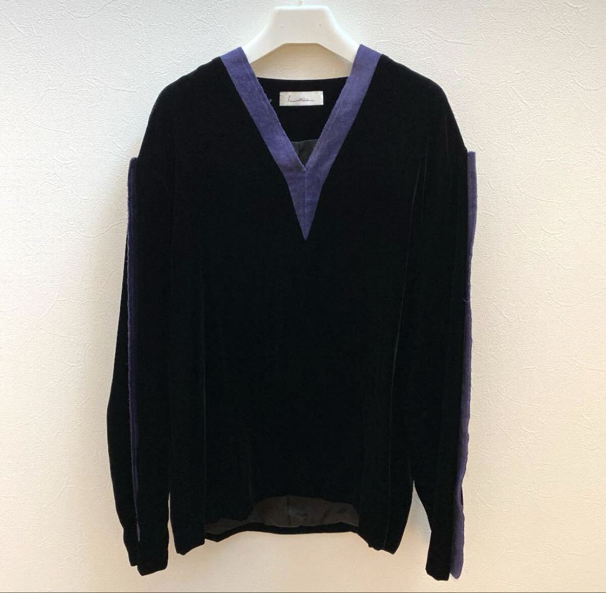 Lautashi 長袖ベロアトップス拍卖