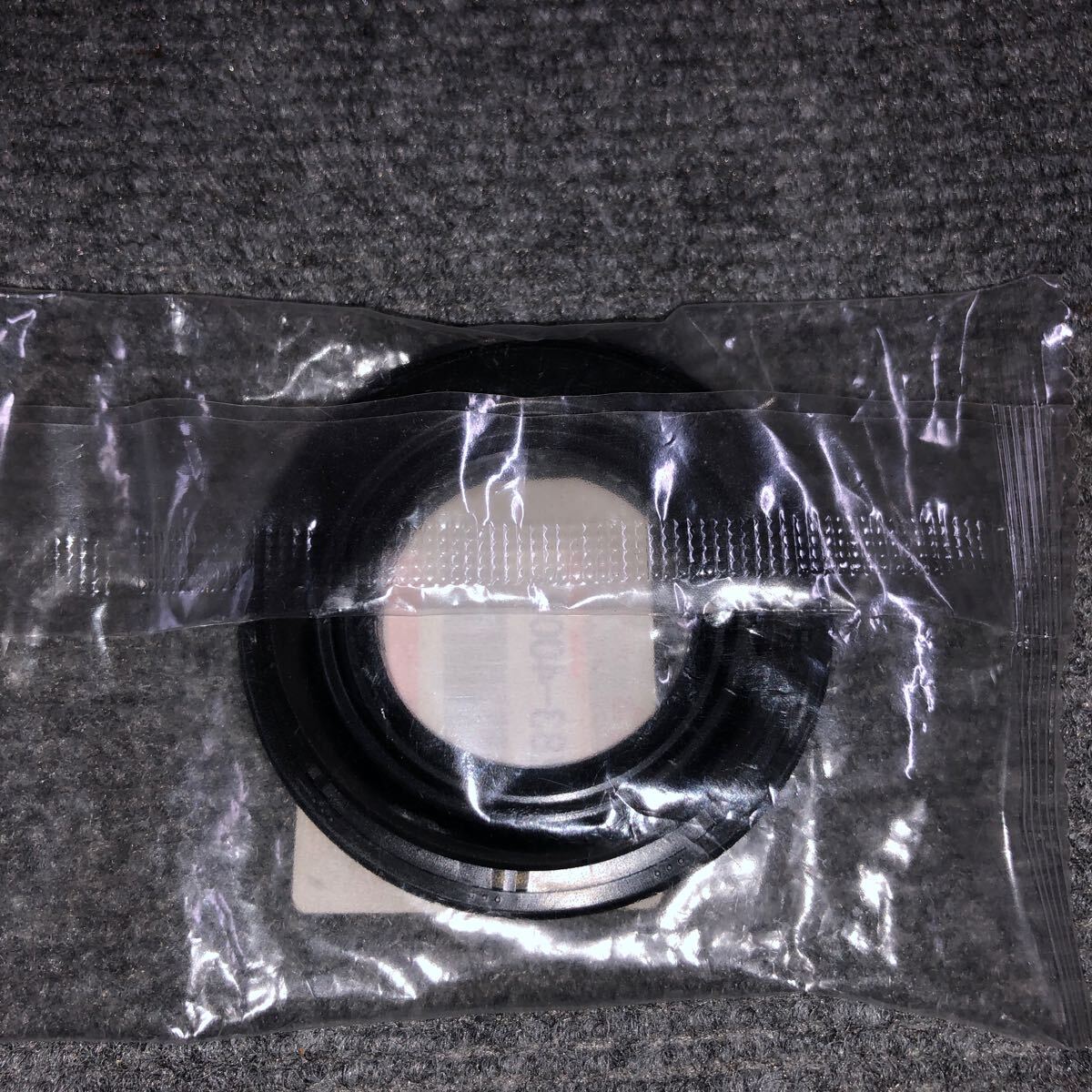 ジムニーJA11 リヤデフ スズキ純正オイルシール 未使用品拍卖