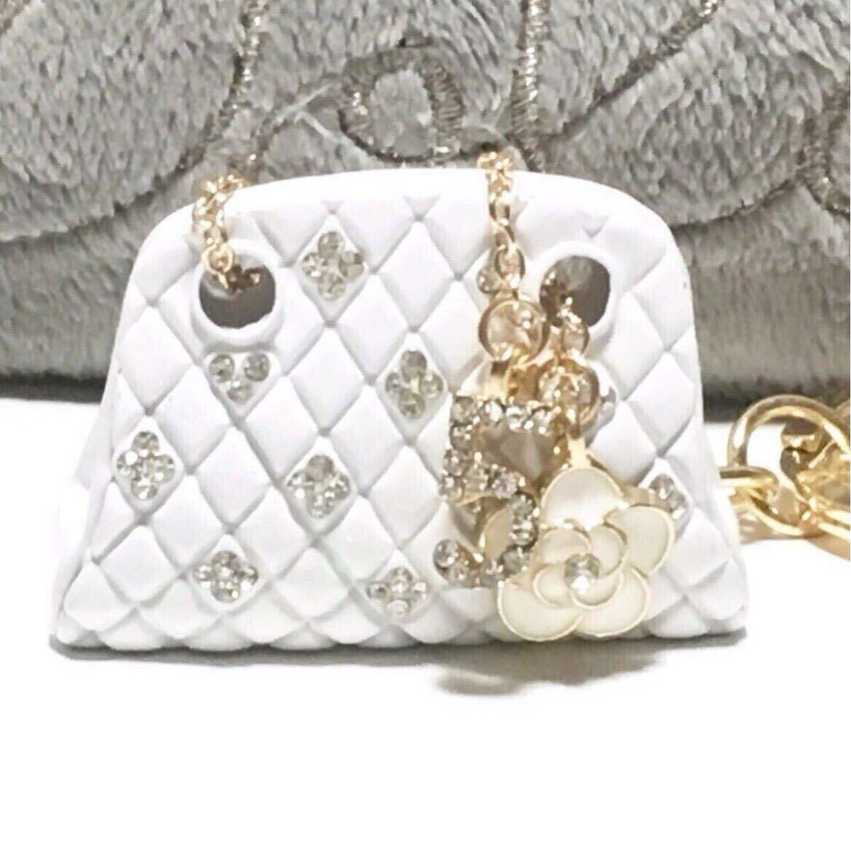 新品/バッグチャーム /キーホルダー バッグ カメリア レディース バッグ ホワイト拍卖