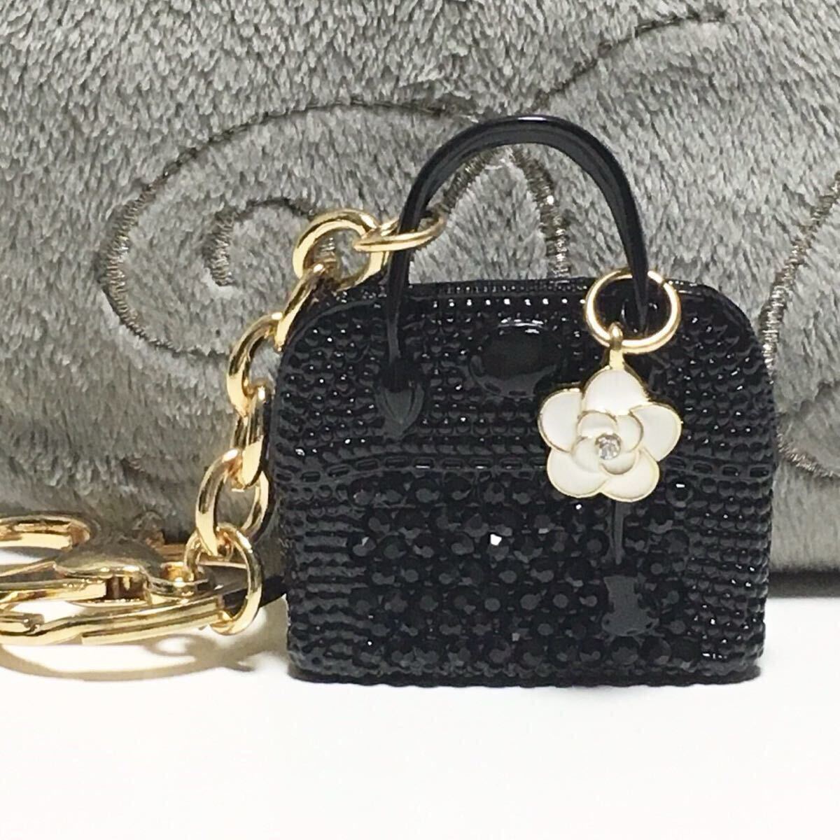 新品/バッグチャーム /キーホルダー バッグ カメリア レディース バッグ ブラック拍卖