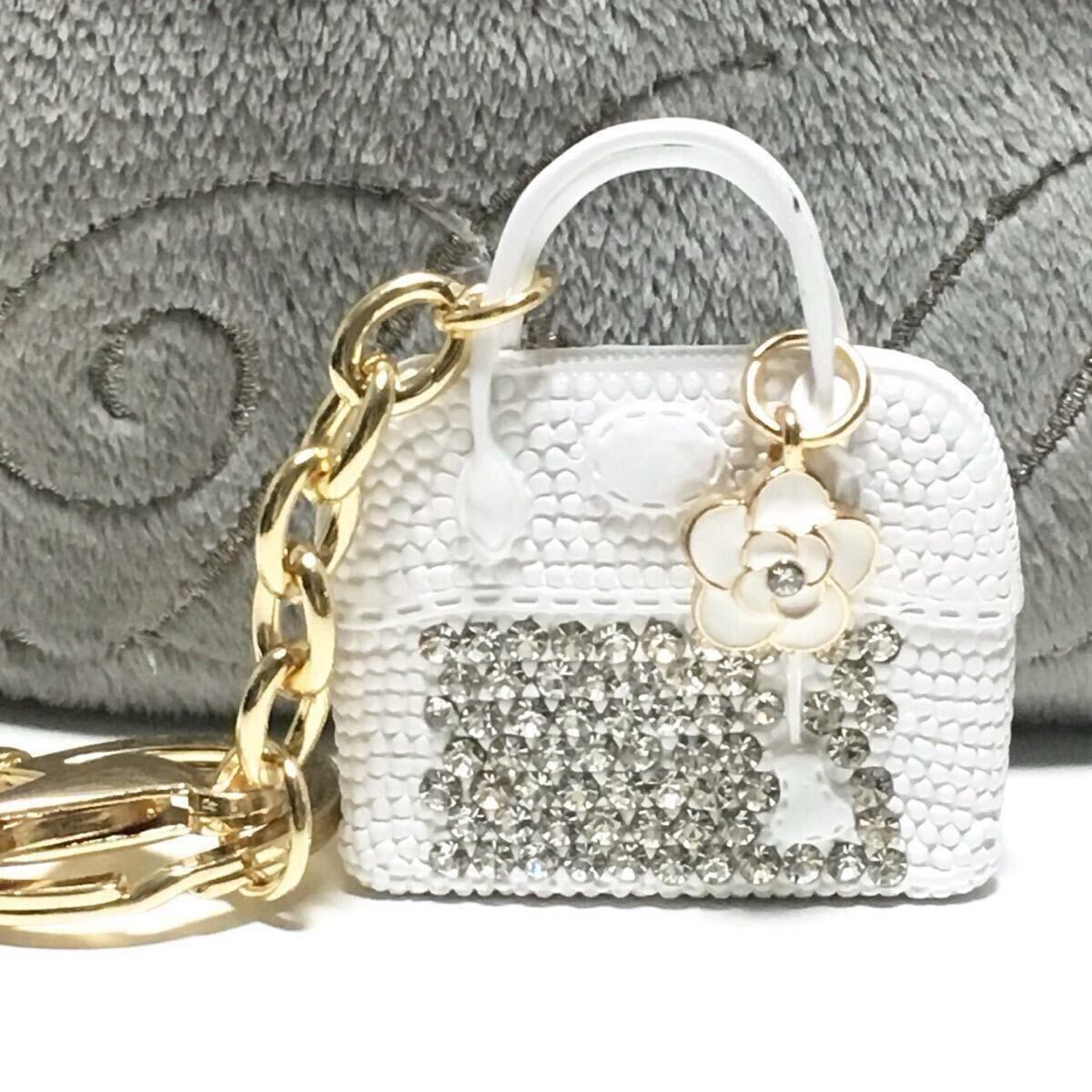 新品/バッグチャーム /キーホルダー バッグ カメリア レディース バッグ ホワイト!!拍卖