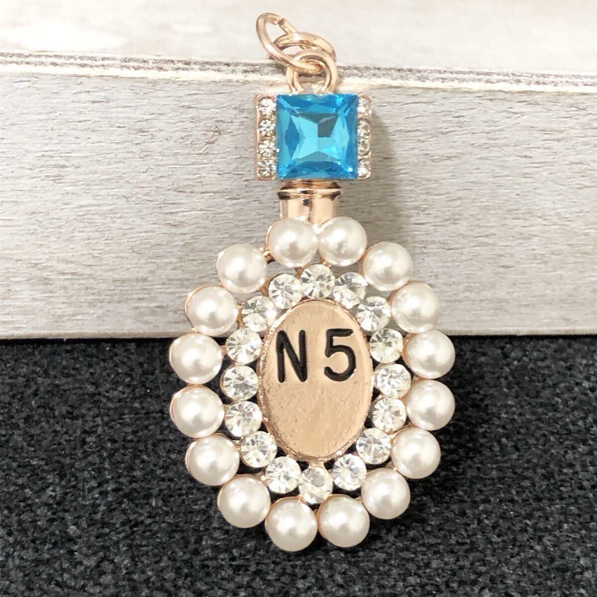 新品/バッグチャーム /キーホルダー バッグ レディース バッグ ブルー拍卖