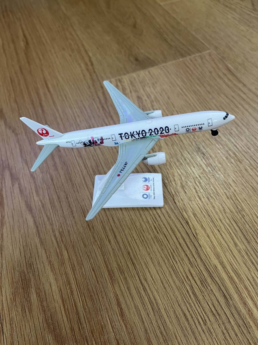 JAL 飛行機プラモ 777-200 東京オリンピック拍卖