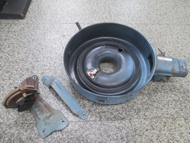 b122、サニトラ ショート、中期、エアークリーナーケース&ステー(※フタは欠品しています)拍卖