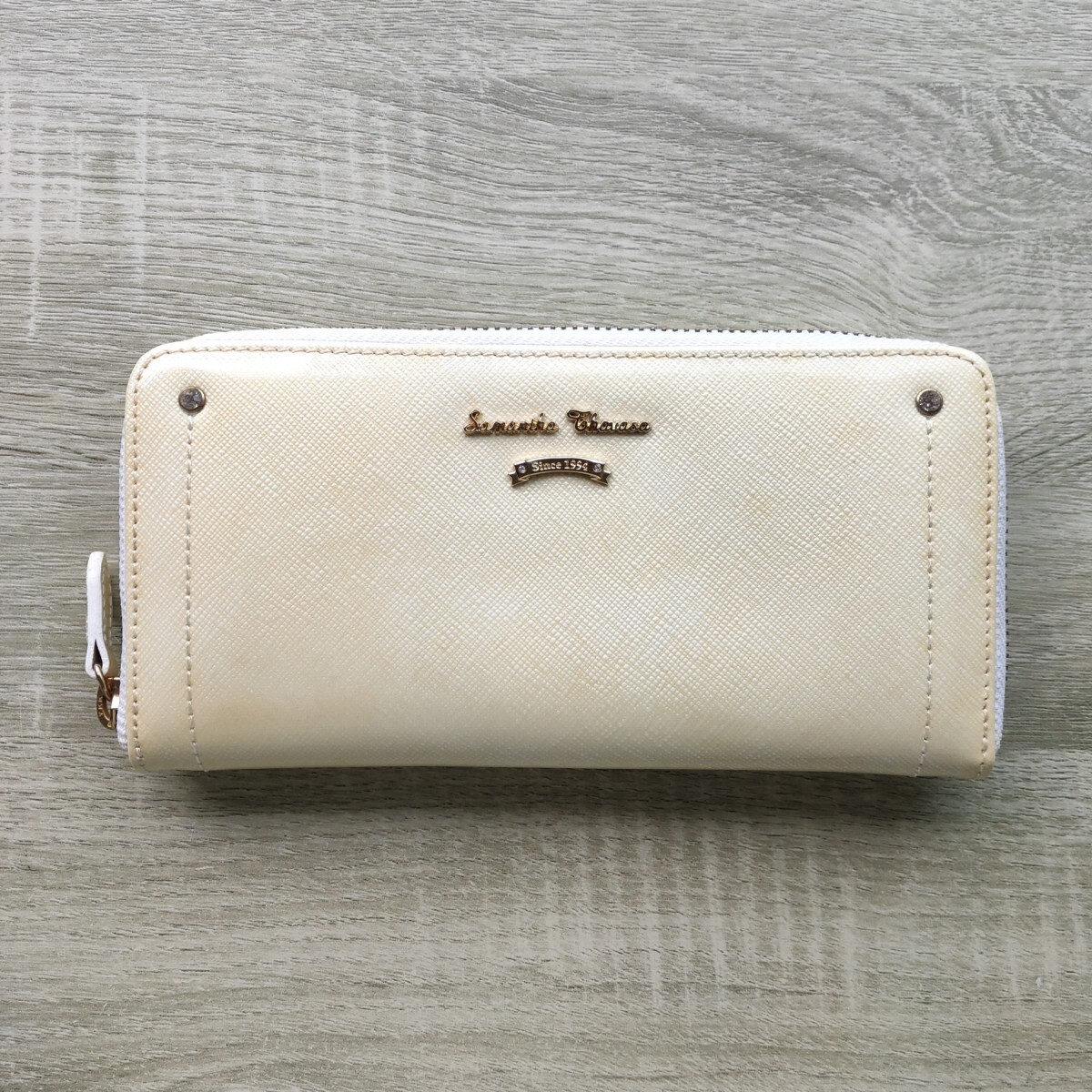 新品 サマンサタバサ ラウンドファスナー長財布 エナメル イエロー 黄色拍卖