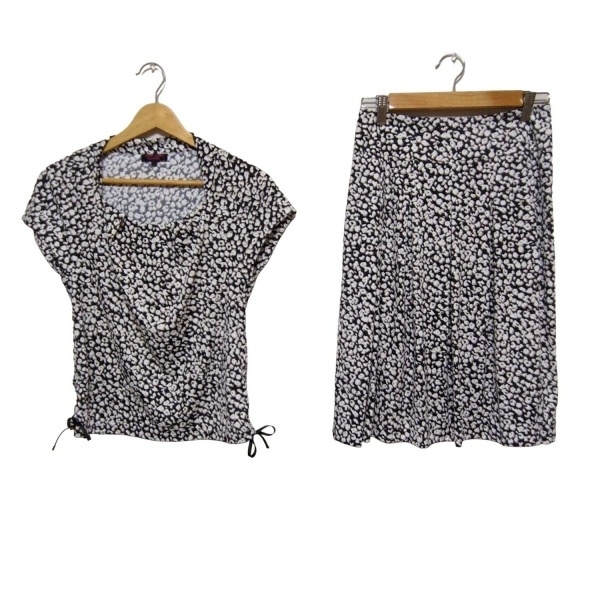 ユキトリイ YUKITORII スカートセットアップ - 黒×白×グレー レディース 総柄 美品 レディーススーツ拍卖