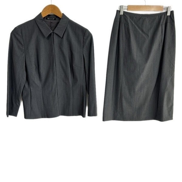 コムサデモード COMME CA DU MODE スカートスーツ - グレー レディース 肩パッド 美品 レディーススーツ拍卖