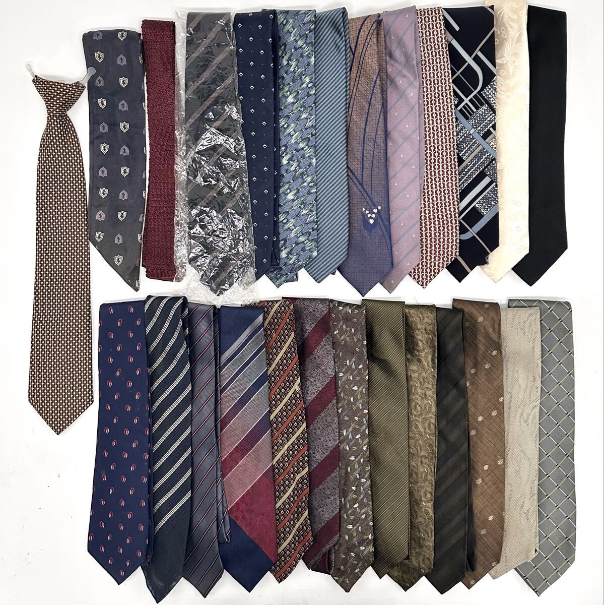 レトロ メンズ ネクタイ イヴサンローランYSL他ブランド ノーブランド シルク100%含む 24本+おまけ まとめて セット ジャンク 現状品②拍卖