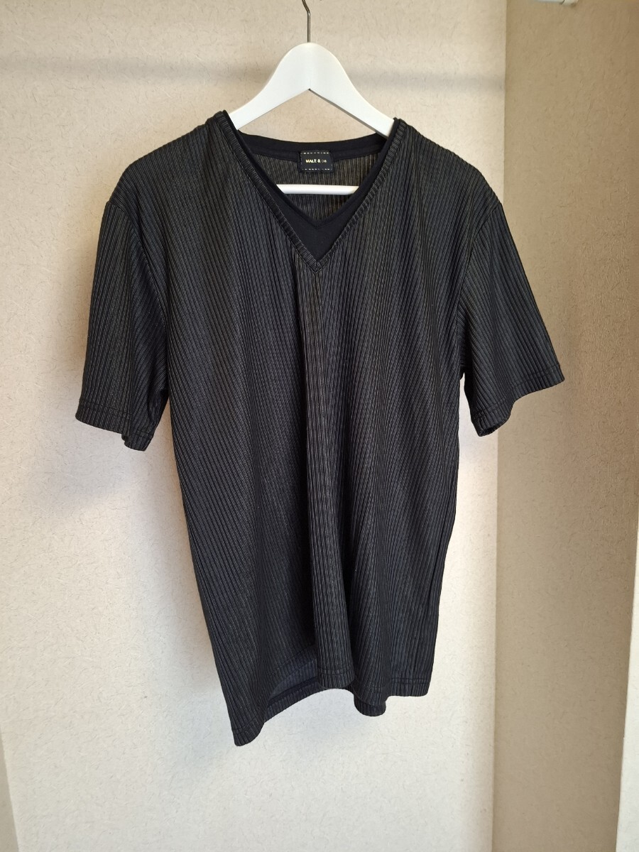 MALE&CO Tシャツ カットソー 半袖Tシャツ Vネック めっちゃカッコいいですよ!格安!もったいない拍卖