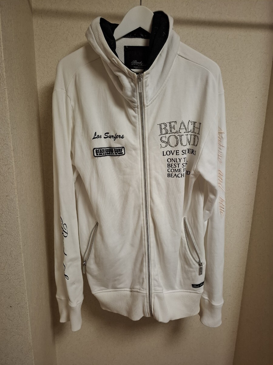 BeachSound パーカー ジップアップ L 白黒刺繍めっちゃカッコいいですよ!格安!拍卖