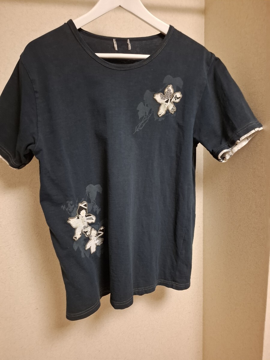 TAKEO KIKUCHI Tシャツ 黒 半袖Mめっちゃカッコいいですよ!格安です!拍卖