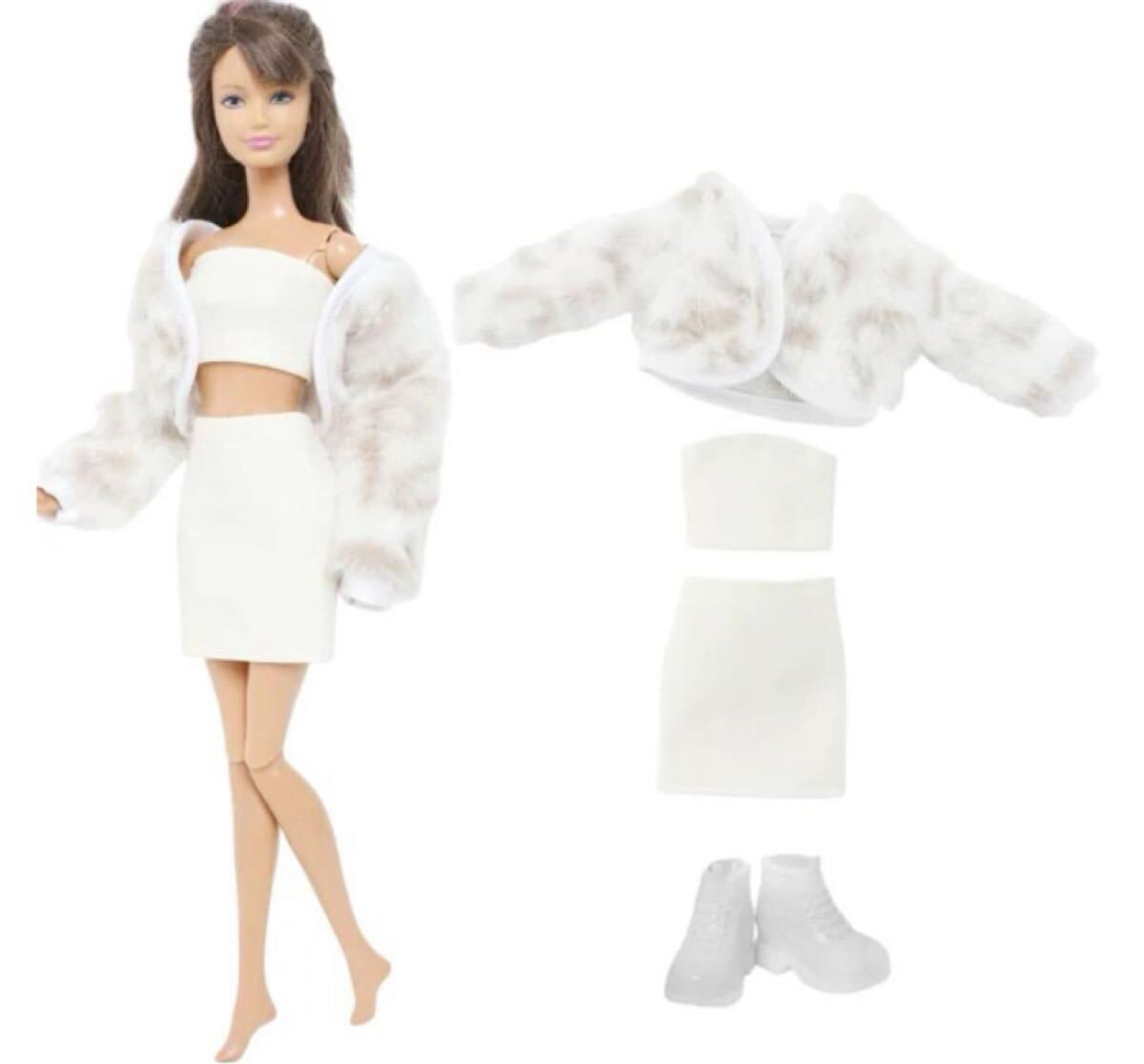 ジャケット・ベアトップ・スカート・スニーカーリカちゃん・バービー・お人形さん用拍卖