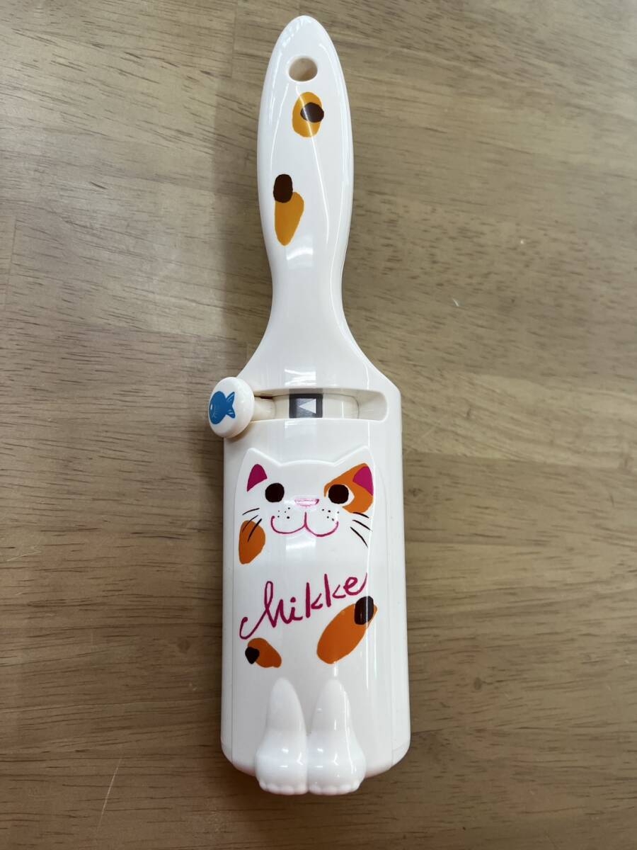 【100円スタート】 エチケットブラシ 猫 犬 ウサギ 抜け毛取り 掃除 ローラー ブラシ コーム拍卖