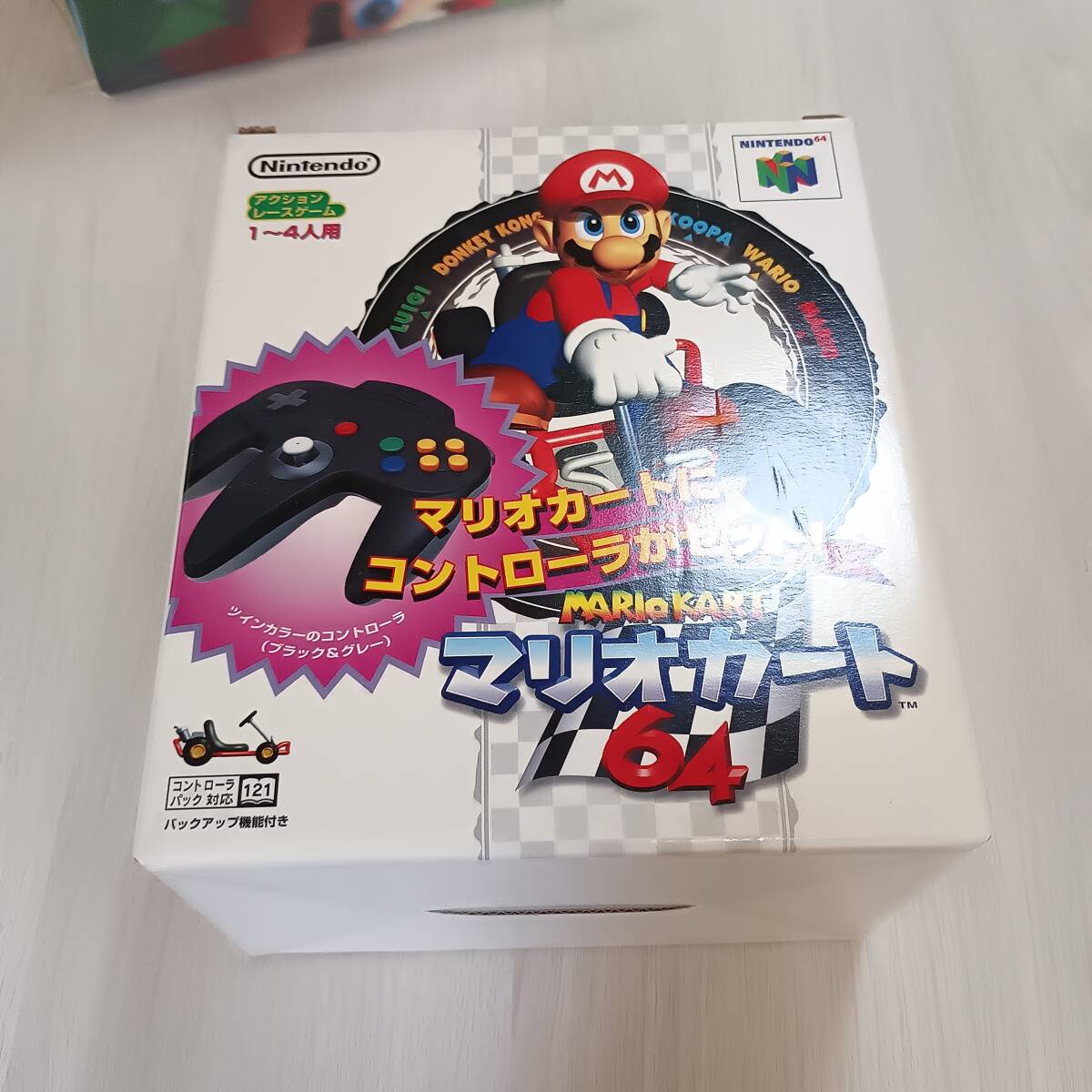 ◯ソフト無し 中身の箱美品or超美品! N64 マリオカート64 コントローラ同梱版   箱説のみ  何本でも同梱OK◯拍卖
