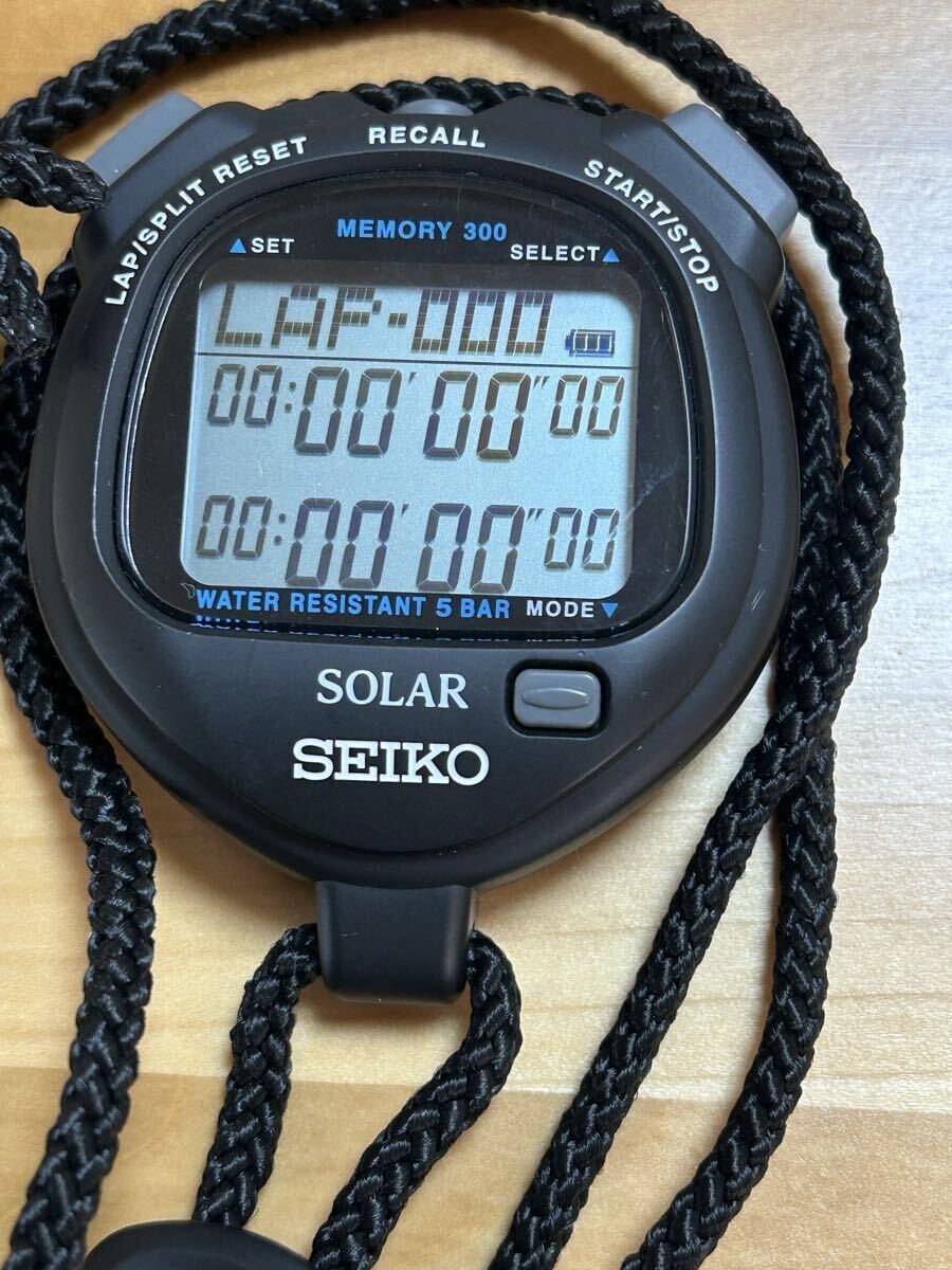 SEIKO ストップウォッチ SOLAR 月に一度6時間日光にあてる ケース付 5BAR メモリー300 LAP SPL TIME 中古 美品拍卖