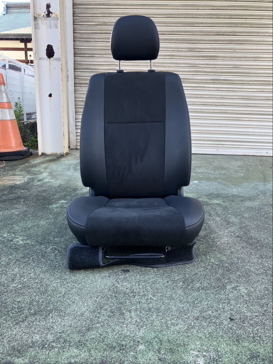 ハイエース 6型 ダークプライム2 助手席 管理:1089拍卖