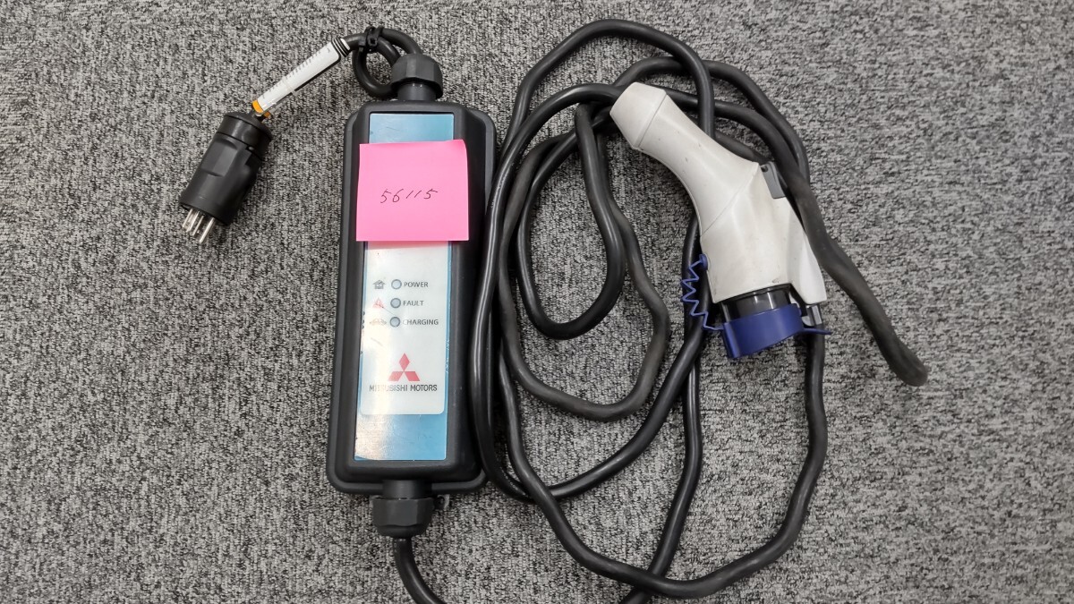 56115 【送料無料】 三菱純正 充電ケーブル 表示年2013 品番9499D510拍卖