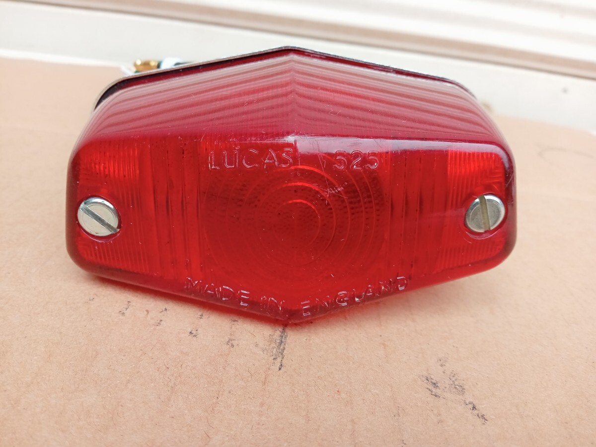 超希少 LUCAS L525 テールライト(検索:ビンテージ TRIUMPH 別体 当時物 プレユニット TR6 T120 ルーカス SR400 ペイトンプレイス BATES) 拍卖