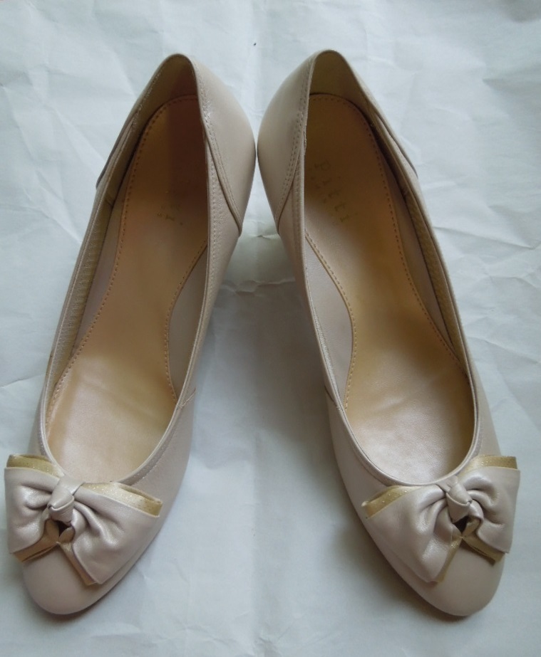 Pitti リボン付 パンプス バレエシューズ ベージュ 24.5cm レザー拍卖
