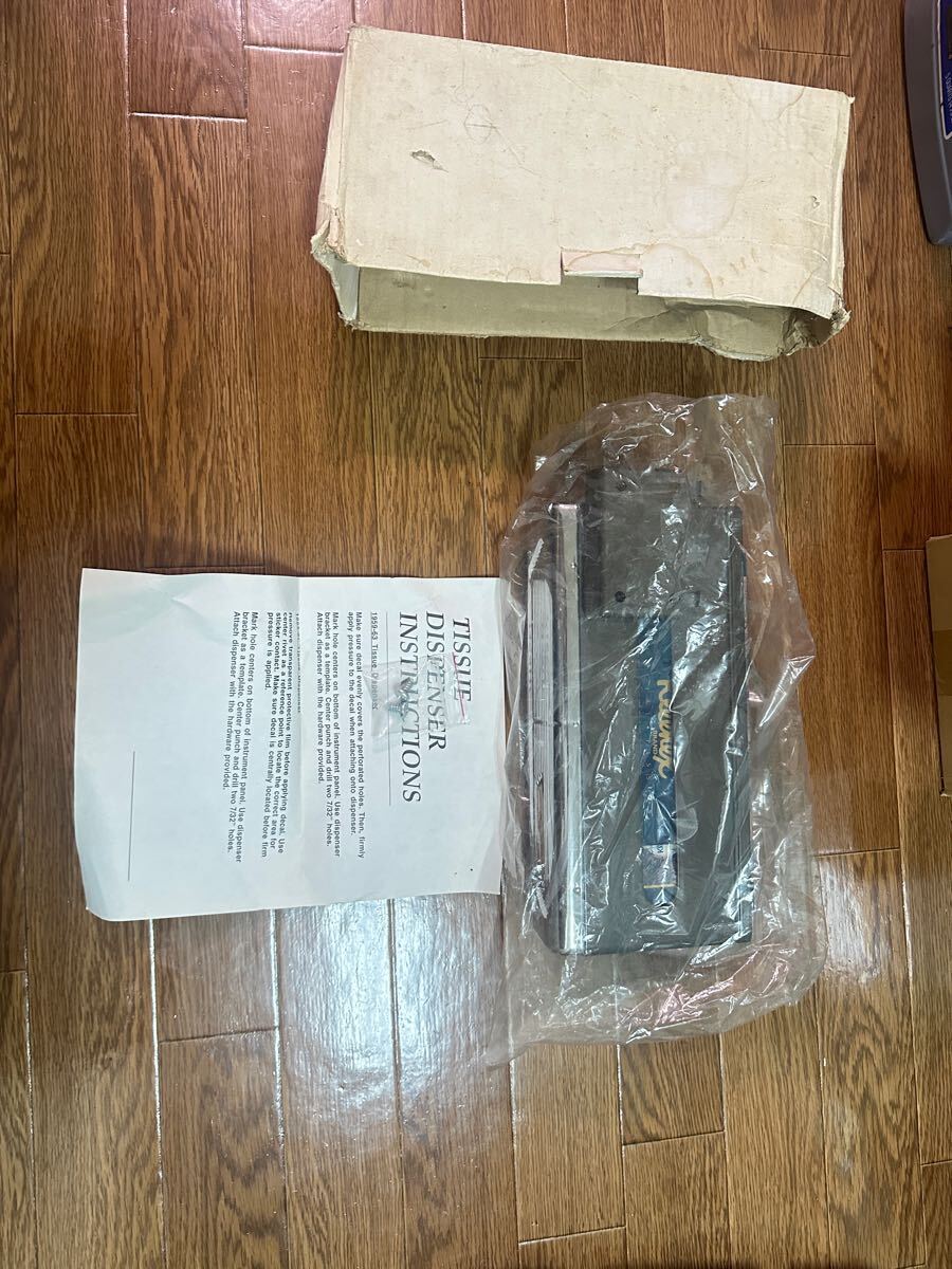 59〜63 新品インパラ用 ティッシュディスペンサー拍卖