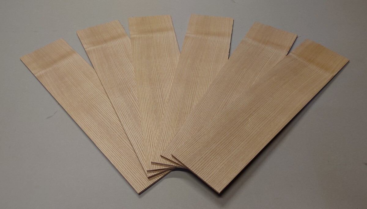 #ベニヤ板#タモ突板#木地#DIY厚み4mm(サイズ約cm)10.5 cmx44cm6枚セット重量(1枚)約100gタモ突板の為 木目が色々あります。 木工拍卖