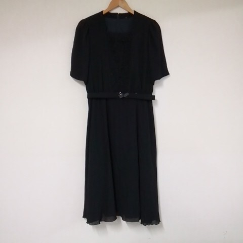 ★【古着】礼服 半袖 フォーマルワンピース 13号 黒 拍卖