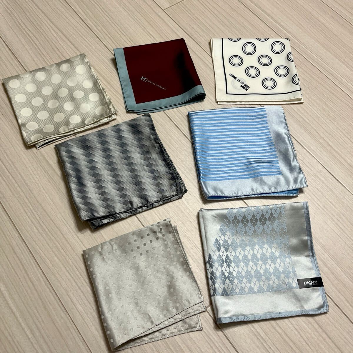 高品質 ポケットチーフ まとめ売り アクアスキュータム ジョルジオアルマーニ ダナキャラン DKNY シルク ハンカチ スカーフ 7枚拍卖